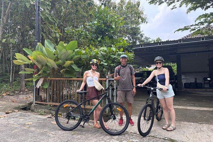 Yogyakarta : Fietstocht, Aardewerk, Museum, Dorpen Fietsen, Lunch