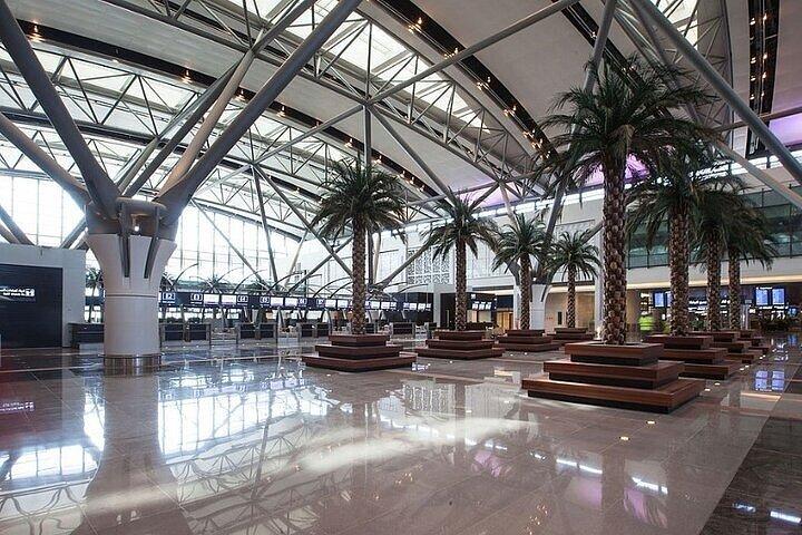 シャングリ・ラ・ホテルへのプライベート空港送迎