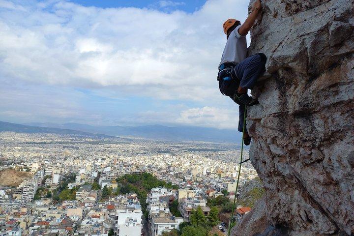 Aventuras de escalada en roca en Atenas