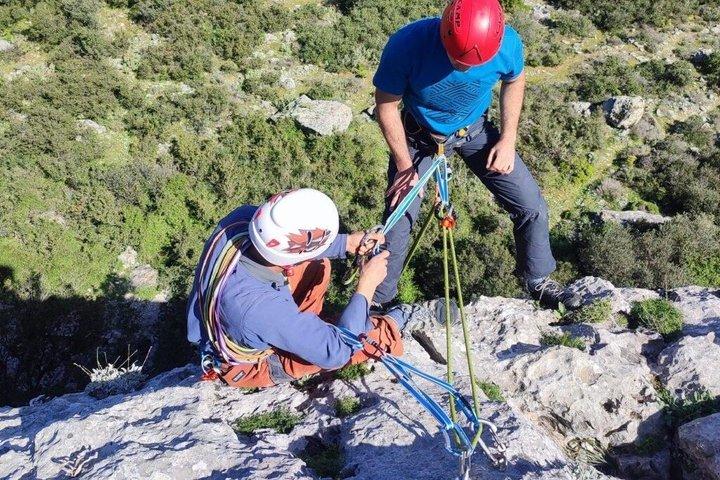 Aventuras de escalada en roca en Atenas