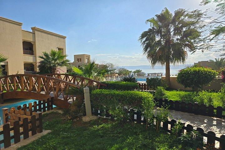 ジョーダン パス 3 泊のジョーダン グロリアス ハイライト ツアー : ペトラ、ワディ ラム、死海