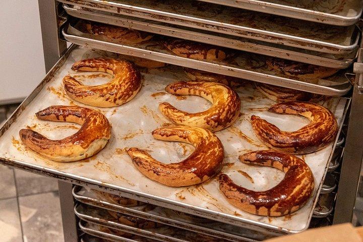 ブラチスラバ：14種類以上の試食と現地ガイド付き旧市街フードツアー
