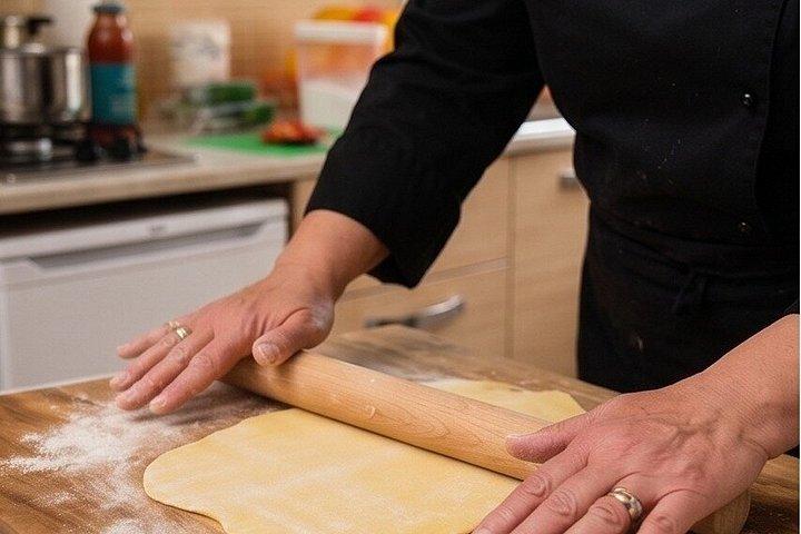 ナポリ体験料理教室：ニョッキ、ラヴィオリ、ティラミス＆ワイン