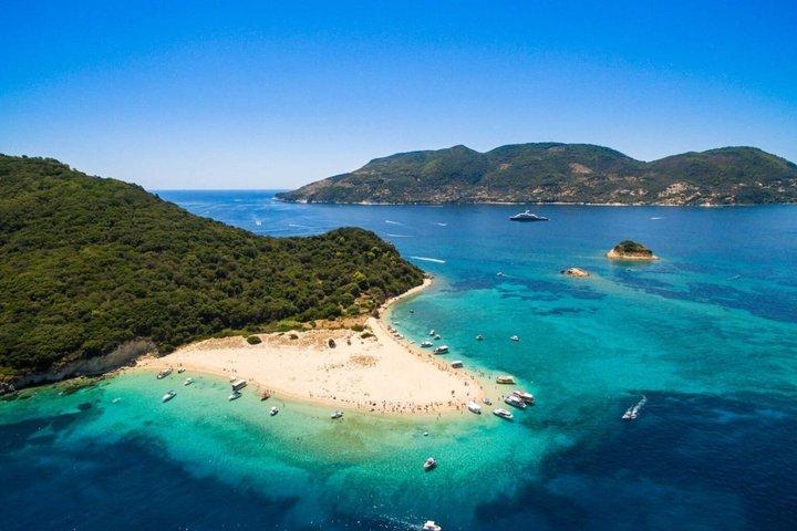 ザキントス海賊船クルーズ（海水浴場付き）