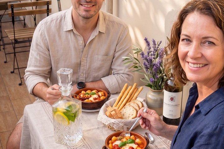ナポリ体験料理教室：ニョッキ、ラヴィオリ、ティラミス＆ワイン