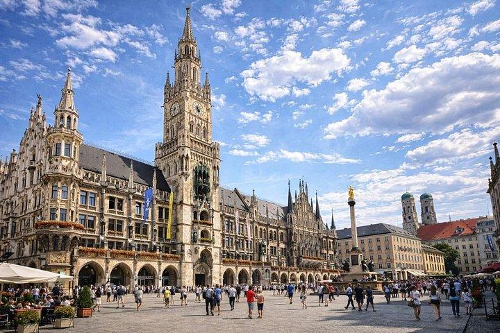 Private transfer Vienna to Munich with optional sightseeing stop