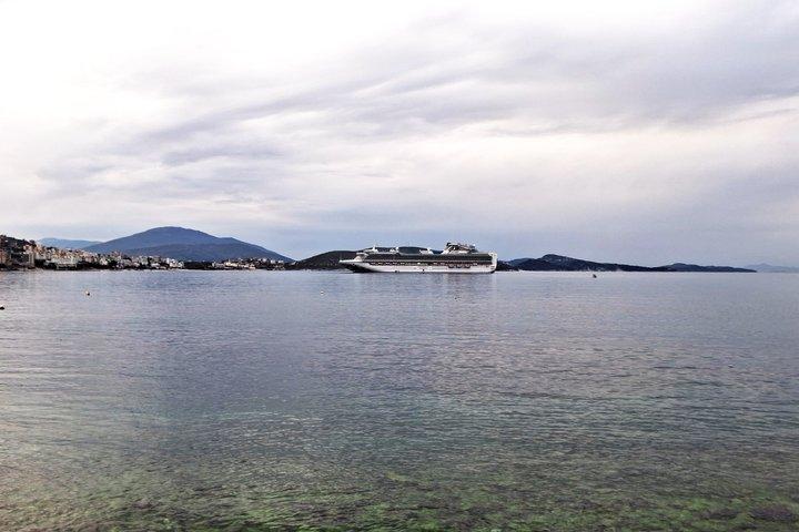 Trasferimenti privati : Saranda dall'aeroporto di Tirana (TIA)