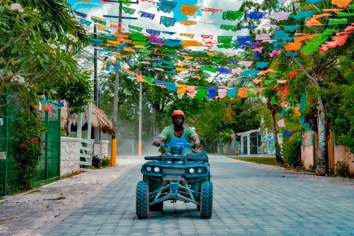 Cozumel ATV Abenteuer Dschungelpfad nach El Cedral und Jade Cenote