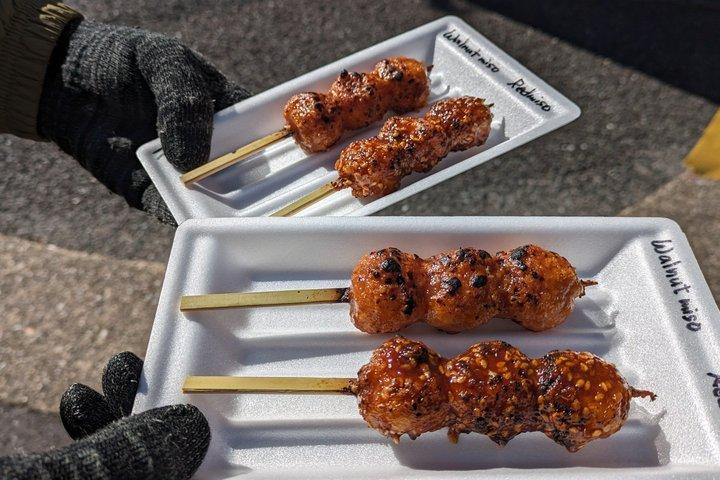 Tour a pie de comida callejera en Nagoya