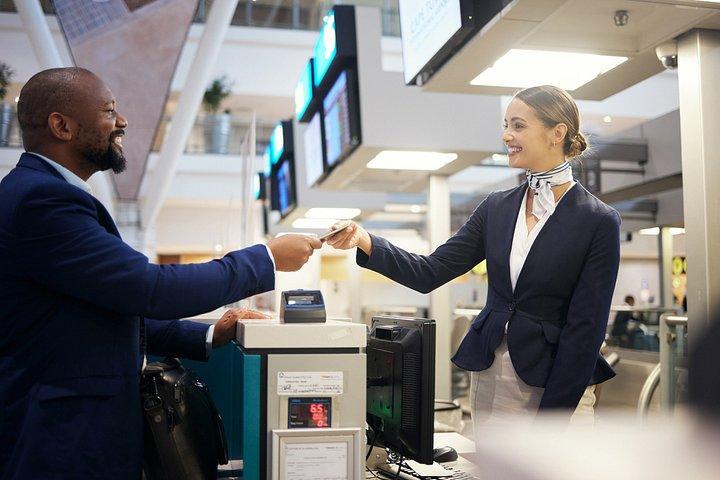 フーコック空港ファストトラック、パーソナルサポート付き