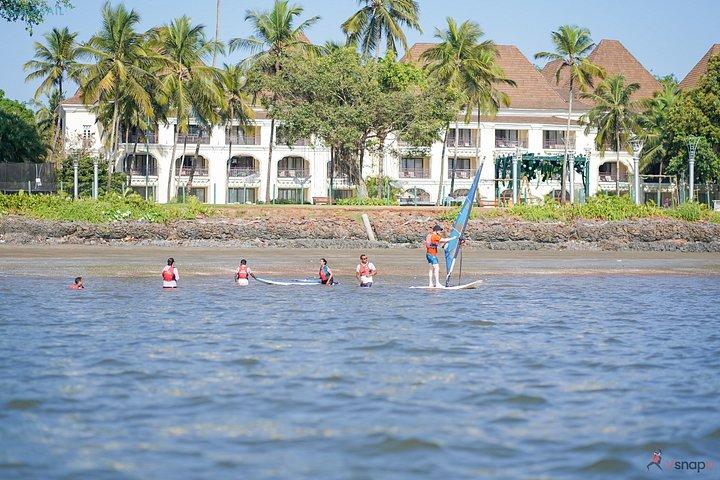 Learn to Windsurf in Goa in 2 days