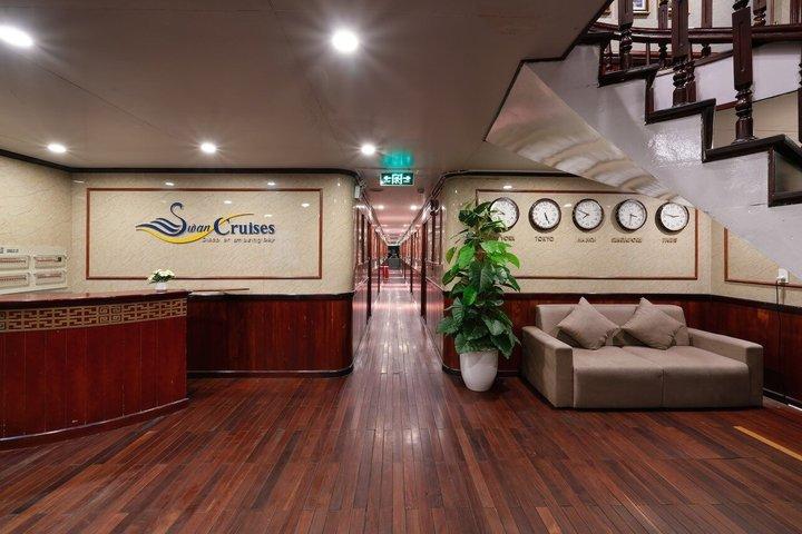 2 - シーニックスワン豪華クルーズと白頭ロングベイエスケープ