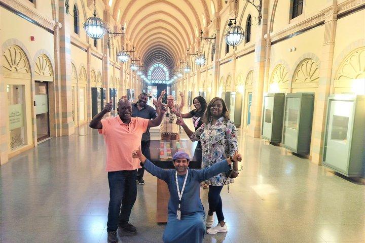 Halvdagstur i Sharjah: Museer, Souks og kulturelle indsigter