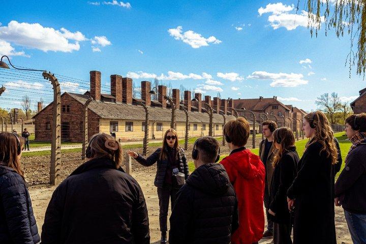 Krakow till Auschwitz Birkenau guidad tur med gettobesök