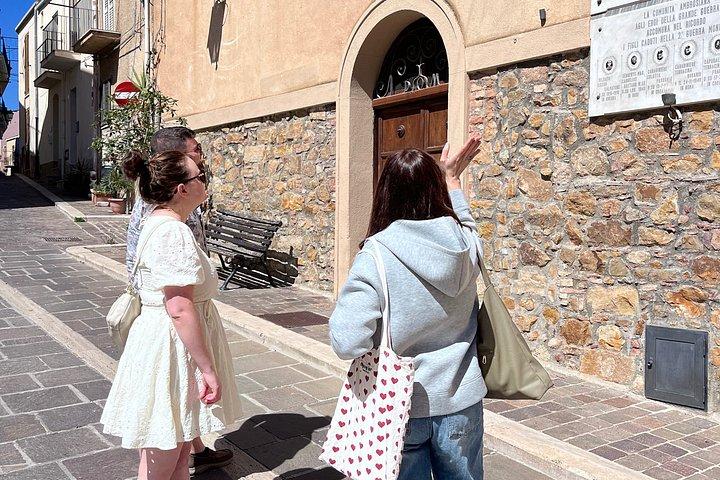 Oil-tasting experience near Cefalu