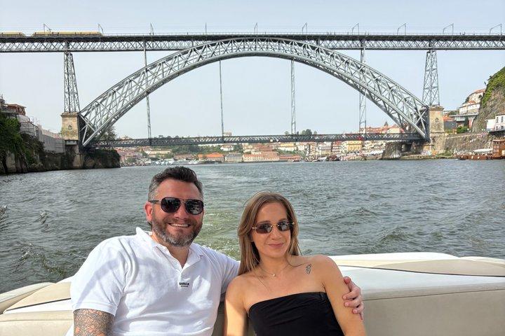 Porto : Den mest lokale bådtur med Port Wine tasting (1-6 personer)
