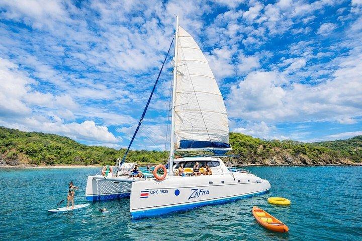 Costa Rica Flamingo Privé Catamaran Volledige dag All Inclusive