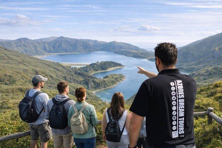 Ganztagestour Sete Cidades und Lagoa do Fogo mit Mittagessen
