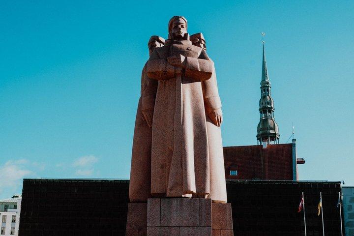 Visite à pied soviétique de Riga avec un Guide local