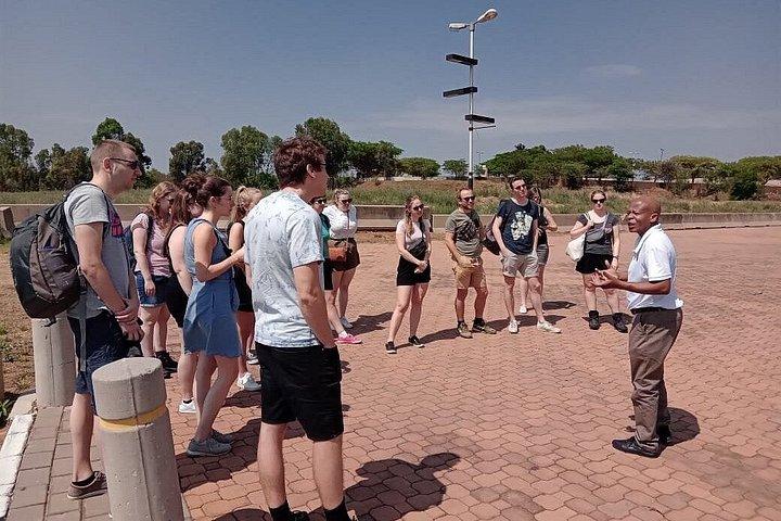 Soweto Halfday Tour With Hotel Pick-Up