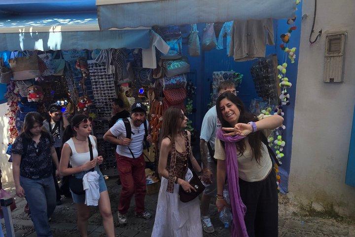 フェズ発シャウエン日帰り旅行グループツアー