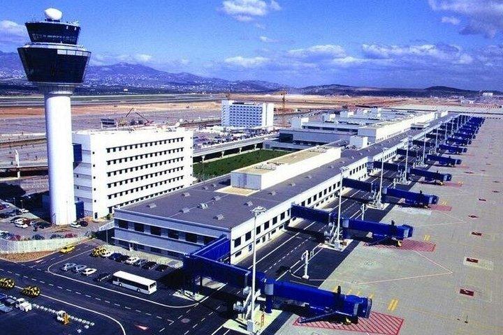 アテネの民間空港より市内中心部への送迎