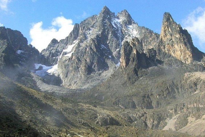 ケニア山登山シリモンルート2泊
