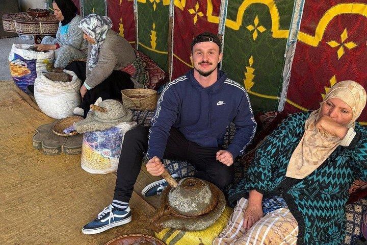 Marrakech : Cascade de l'Ourika, montagne de l'Atlas, Guide & Déjeuner sur la rivière