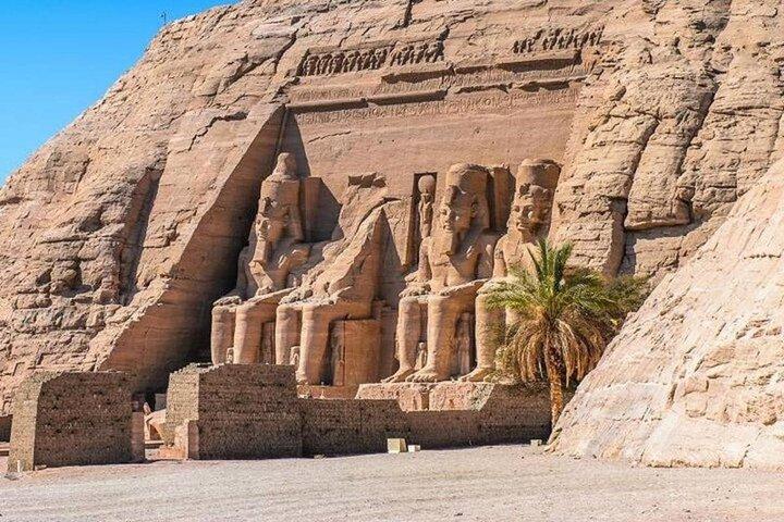 Abu Simbel Tagestour von Luxor Private geführte Tour