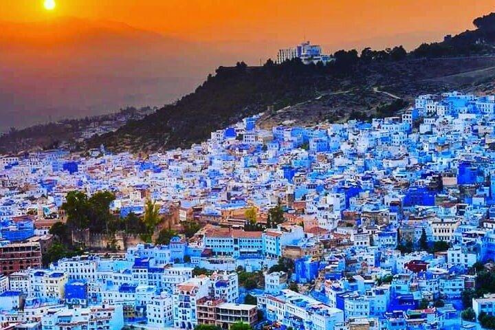 4-Day Luxury Morocco Tour: Casablanca to Fes via Chefchaouen