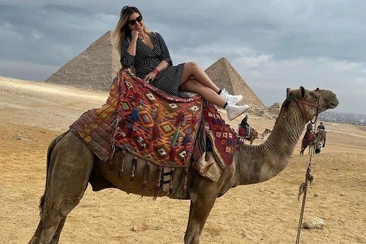 VIP Giza Pyramids,Sphinx All-Inclusive,Panoramic Camel Ride,Lunch