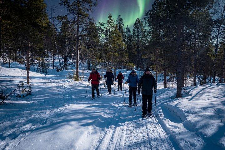 Hoteller i nærheden af Northern Lights Snowshoe Adventure
