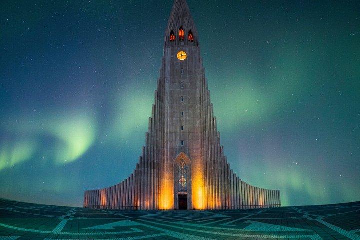 Selvguidet bedste af Island køre- og gå-lydguide-bundle