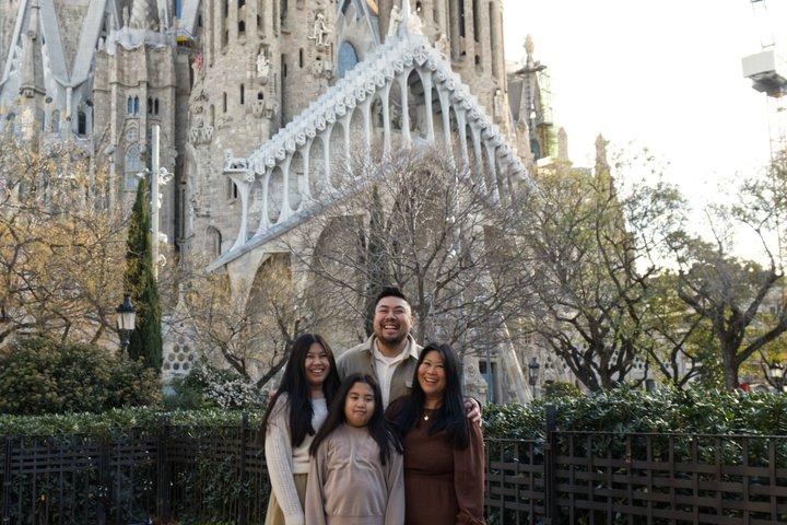 Barcelona Express : 3時間の象徴的なハイライト&最高のフォトスポット
