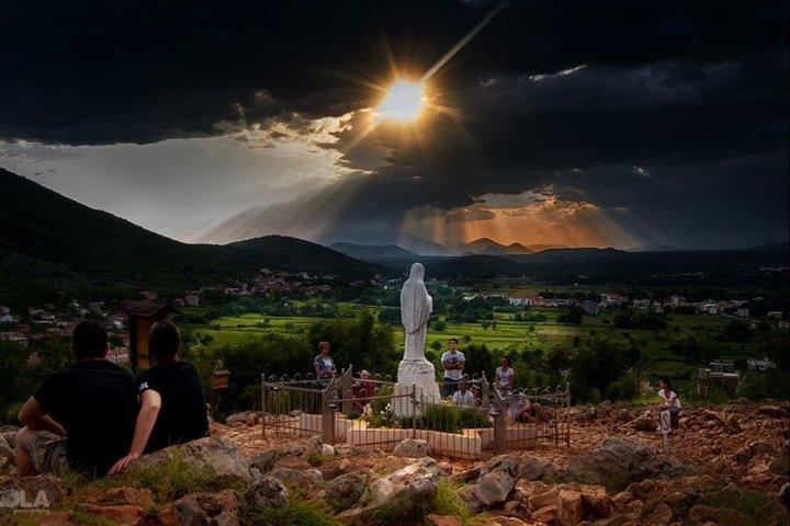 Visite du pèlerinage de Medjugorje - Église Saint-Jacques et voyage spirituel