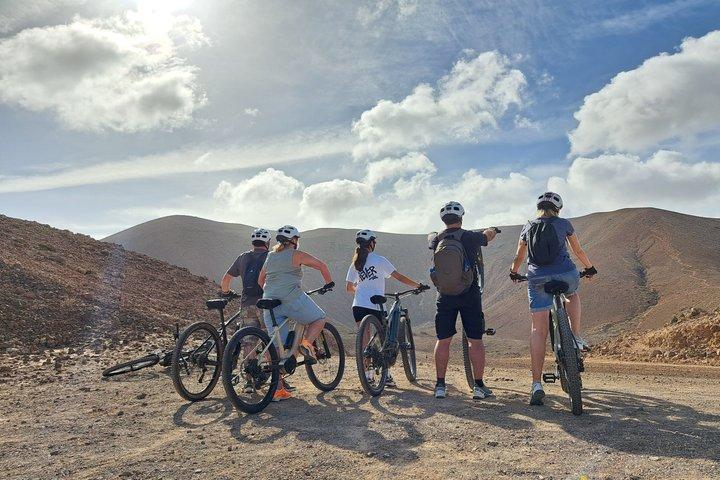Tour del deserto e della costa settentrionale di Fuerteventura in E-Bike