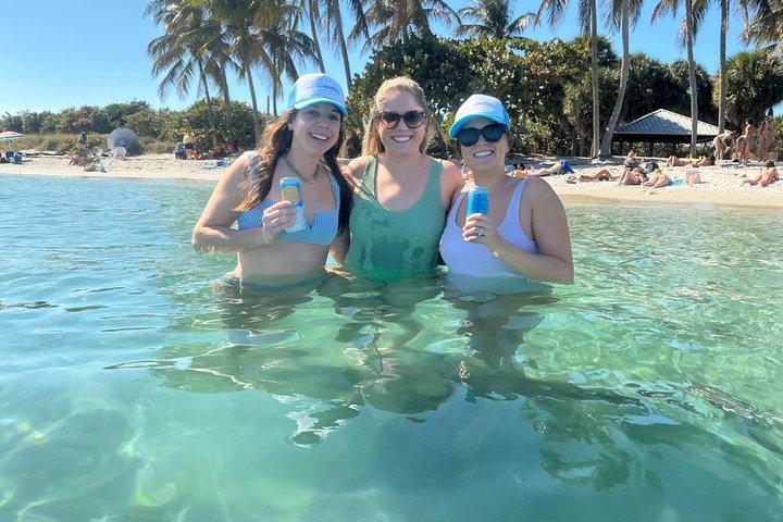 Crociera privata Sandbar Tikis (1 ora e 45 min)