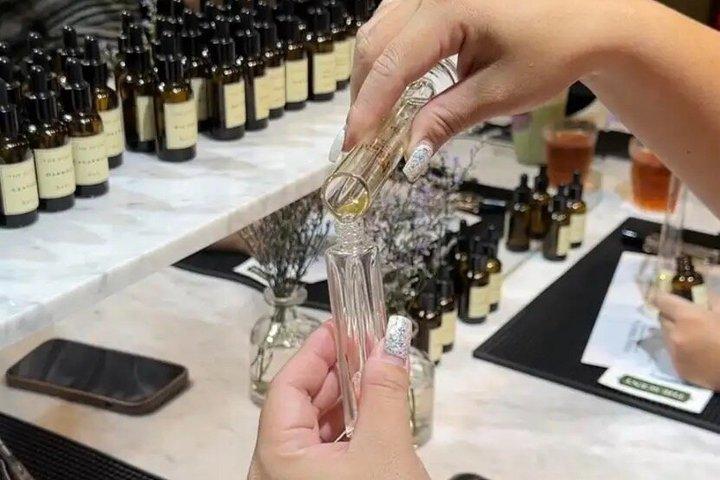 Experimente a oficina de perfumes de Ho Chi Minh City com o cheiro de Saigon