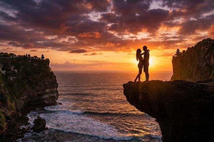 Private eftermiddagstur: Uluwatu Sunset, Kecak Fire Dance & middag