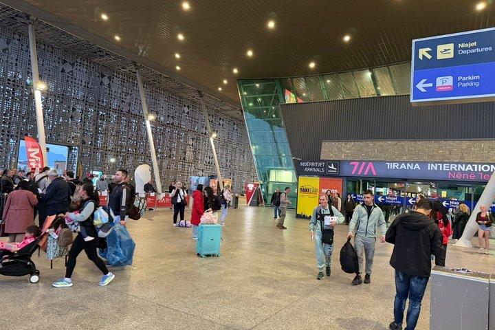 Tirana Lufthavnstransport