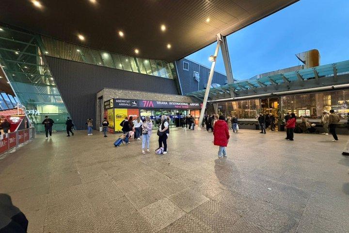 Tirana Lufthavnstransport