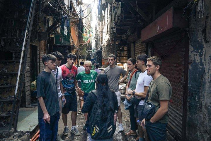 Dharavi-Tour und Töpferwerkstatt