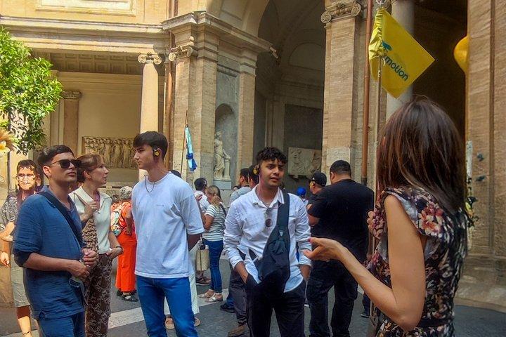 Vaticano e Capela Sistina: Excursão em grupo pequeno, entrada antecipada