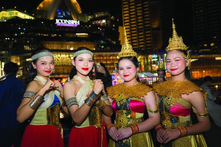 Bangkok Sawasdee Chaophraya River Dinner Cruise no ICONSIAM
