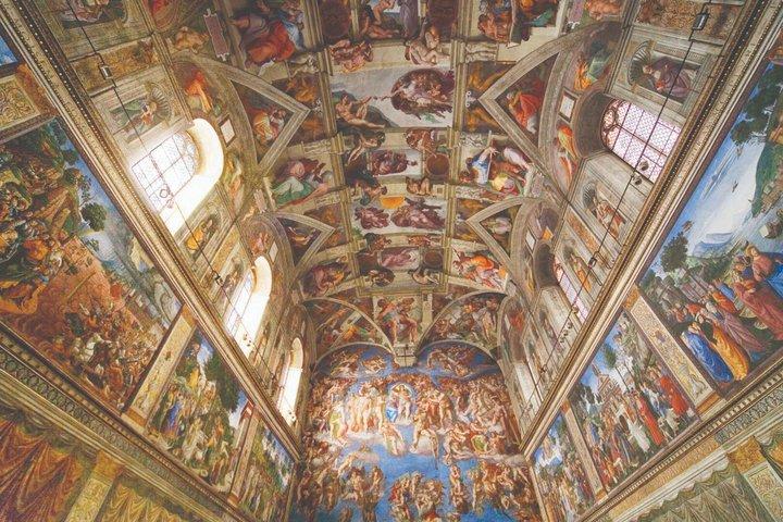 Private Vatican, Sistine Chapel & St Peters Basilica Guided Tour