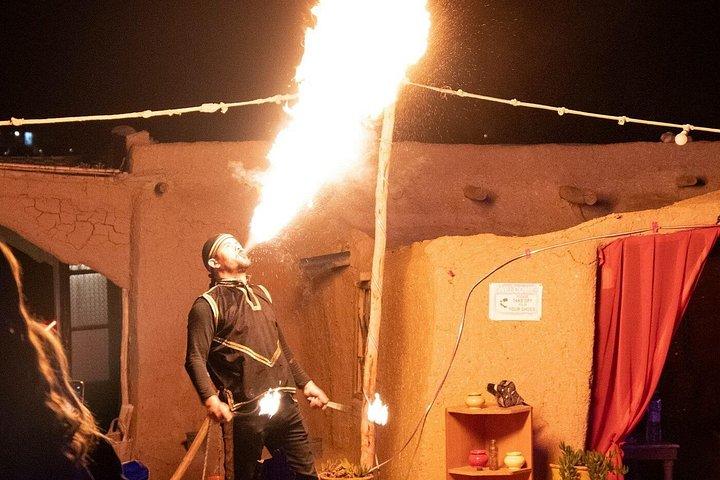 Agafay Desert Camel Rid, Sunset Dinner & Fire Show de Marrakech