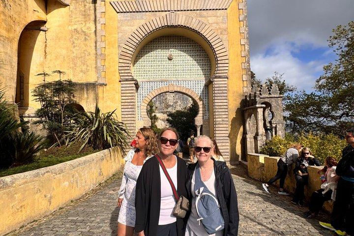 Sintra Tour de meio dia em grupo pequeno com bilhete para o Parque Pena