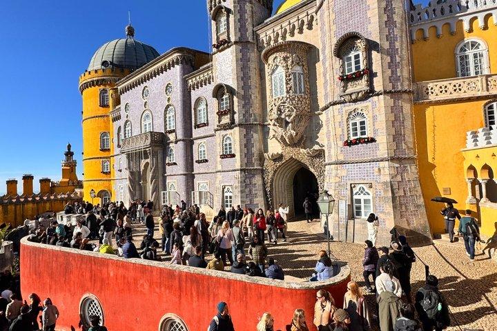 Sintra Tour de meio dia em grupo pequeno com bilhete para o Parque Pena
