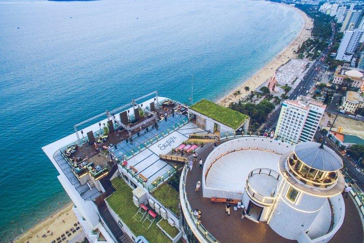 Hoteller i nærheden af Skylight 360 Skydeck and Rooftop Beach Club at Havana Nha Trang