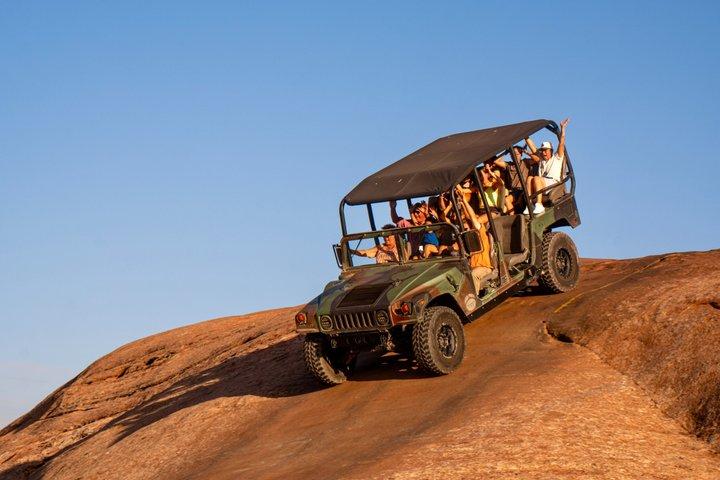 Moab’s Original Hummer Adventure : Hell’s Revenge Trail Experience